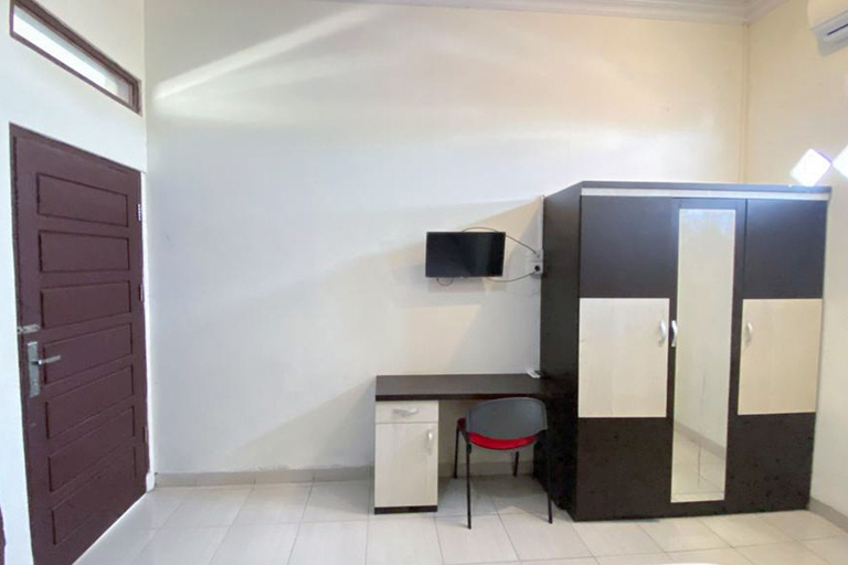 Others 4, RedDoorz Syariah @ Jalan Jendral Sudirman Pekanbaru, Pekanbaru