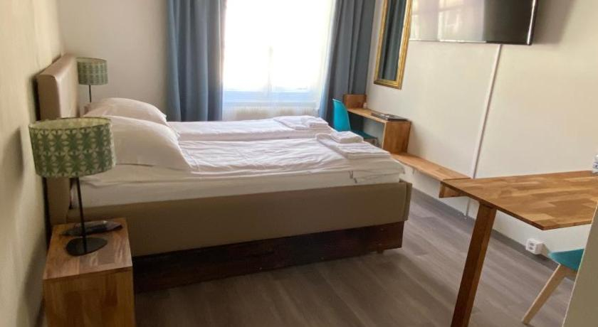Bedroom 2, Aux chambres du Banneret, Neuchâtel