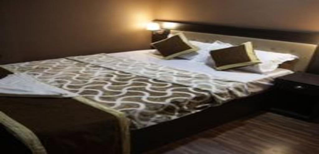 Room 5, MeroStay 127 Divine Guest House, Bagmati