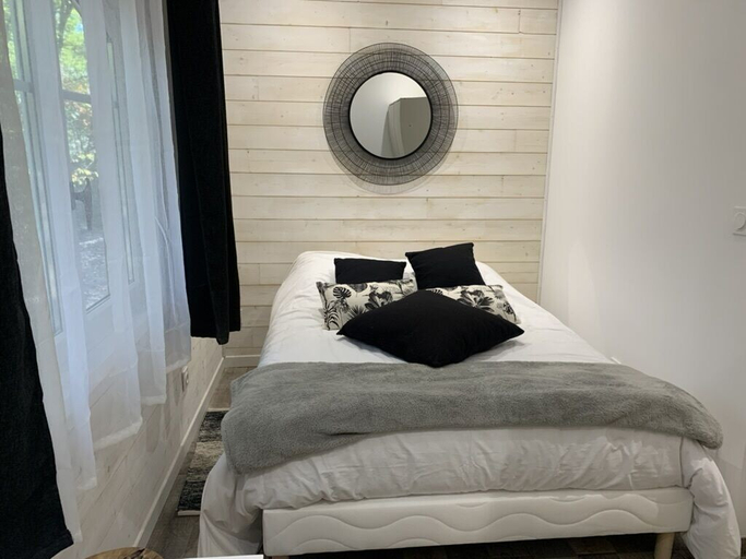 Bedroom 4, LA BASTIDE DU BAOU, Var