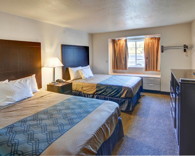 Bedroom 3, Rodeway Inn & Suites Lewisville I-35, Denton