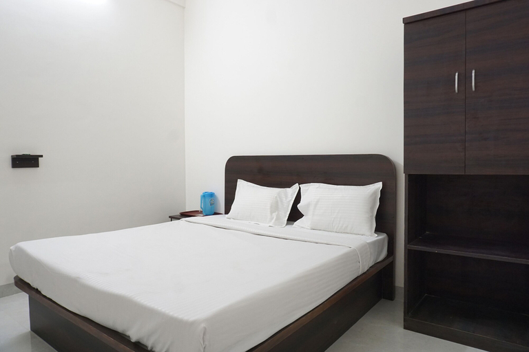 Bedroom 2, Fabhotel Gargi Galuxe, Pune