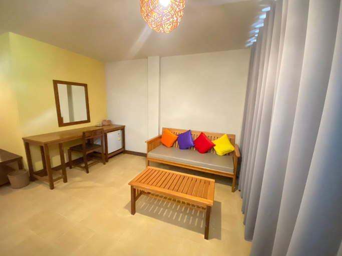 Bedroom 4, Sun Hotel, Muang Phetchaburi