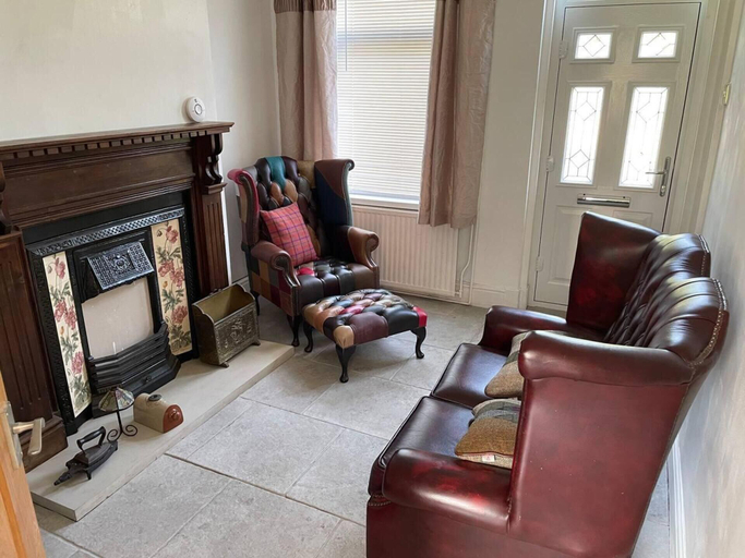 Interior 3, Commuters Getaway Chesterfield, Derbyshire