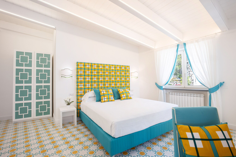 Bedroom 3, Villa Veronica in Amalfi coast, Napoli