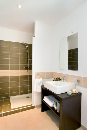 Bathroom 5, Lagrange Vacances - Le Clos Savornin, Vaucluse