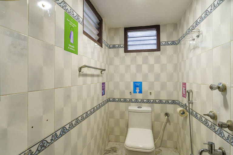Bathroom 3, Zostel Visakhapatnam (Vizag), Visakhapatnam