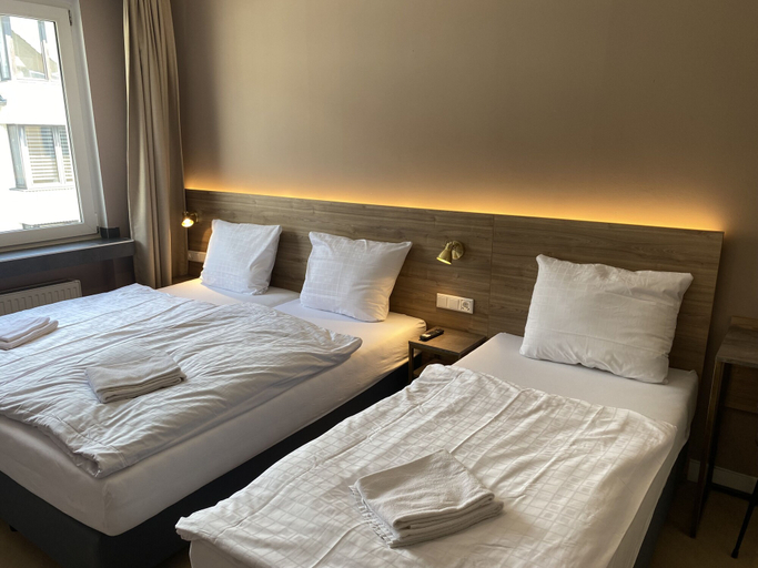 Bedroom 4, Hotel Petite Königsallee, Düsseldorf