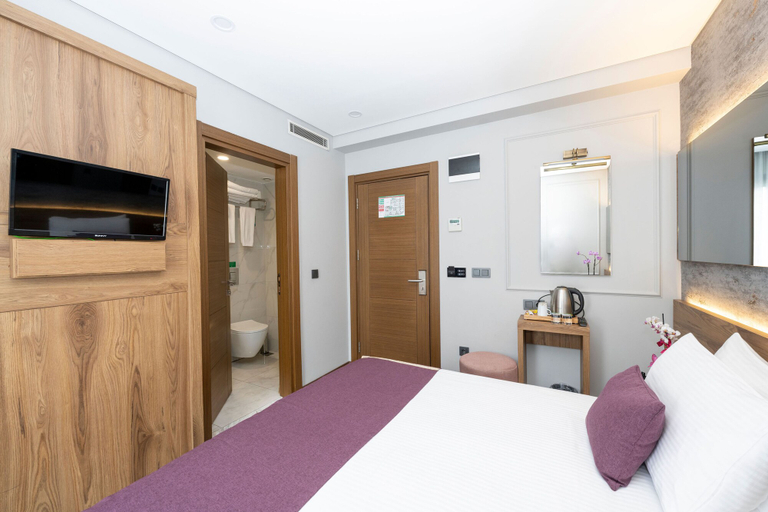 Bedroom 3, Graziella Gold Hotel, Fatih