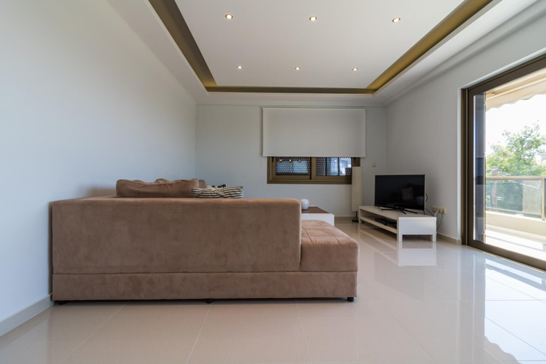 Interior 2, Amazing 2 Bdrm Sea View Holiday Apt - Renovate 2026, Attica
