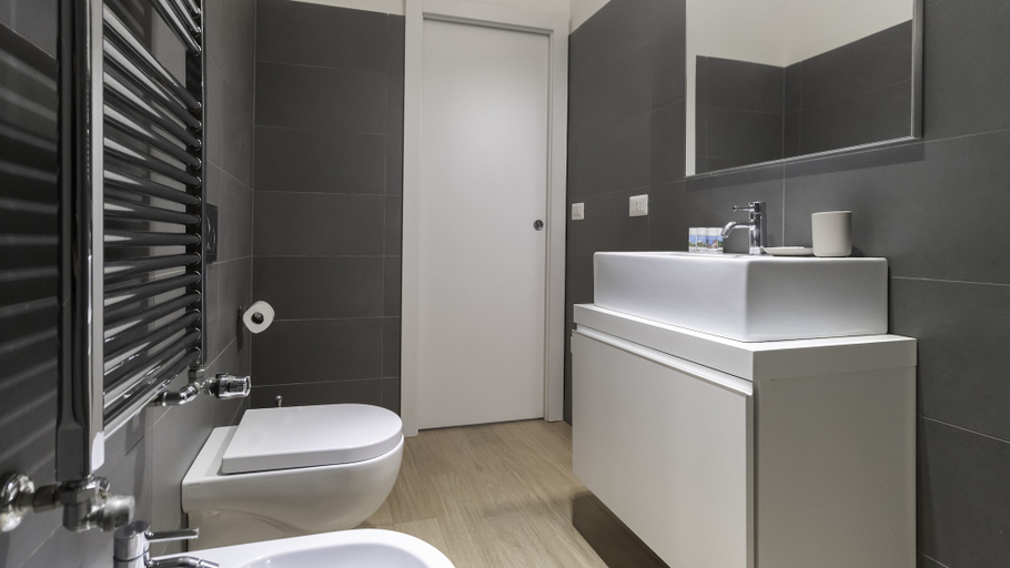 Bathroom 3, Italianway - Corso Como 11, Milano