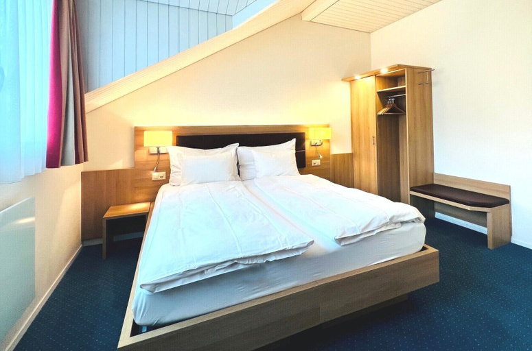 Bedroom 3, Hotel Felmis, Luzern