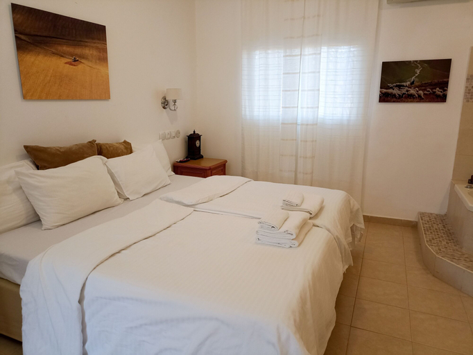 Bedroom 4, Mandara - Country Lodging
