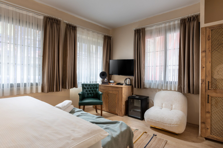 Bedroom 4, Gran Via Alsancak, Konak