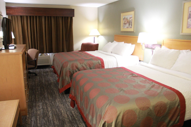 Bedroom 3, Ramada by Wyndham Spirit Lake/Okoboji, Dickinson