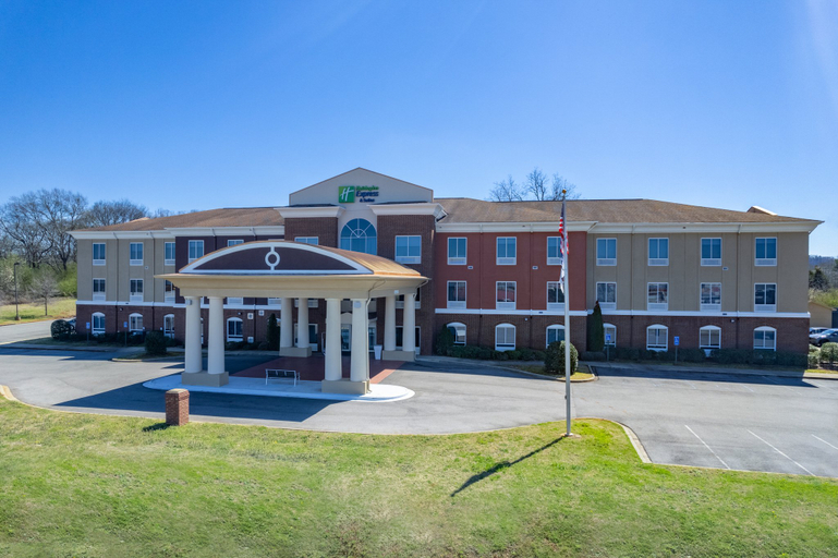 Exterior & Views 5, Holiday Inn Express & Suites TALLADEGA by IHG, Talladega