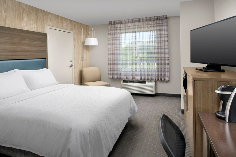 Holiday Inn Express & Suites ANNAPOLIS - Tap to explore photos