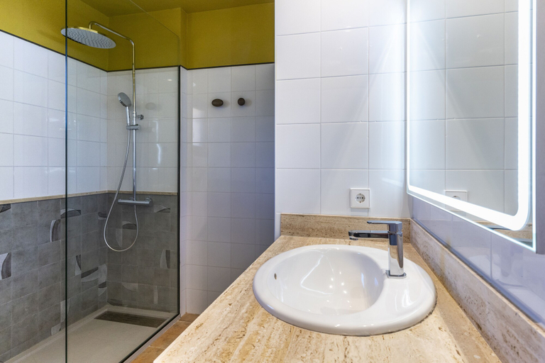 Bathroom 5, Calallonga Hotel Menorca, Baleares