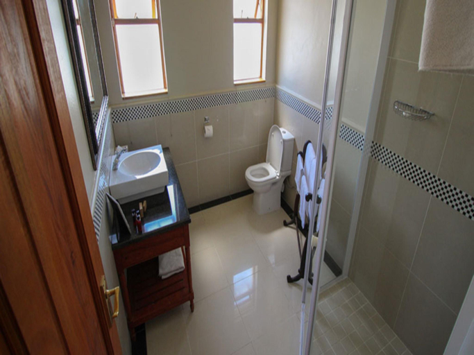 Bathroom 5, The Victorian 1906, Cape Winelands
