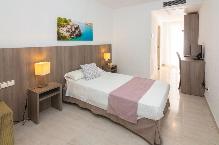 Bedroom 3, Hotel Club S'illot, Baleares