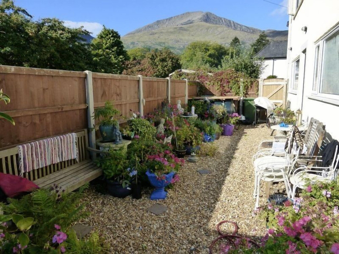 Others 5, Coach House, Gwynedd