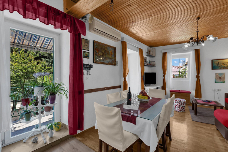 Food & Drinks, Apartments Kata, Makarska