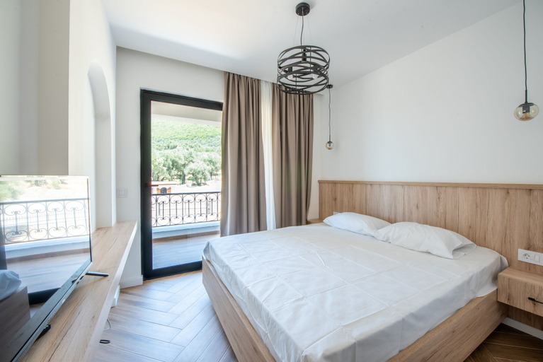 Bedroom 2, Carolea Villas