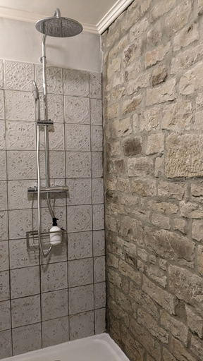 Bathroom 5, Manoir La Cerise, Haute-Saône
