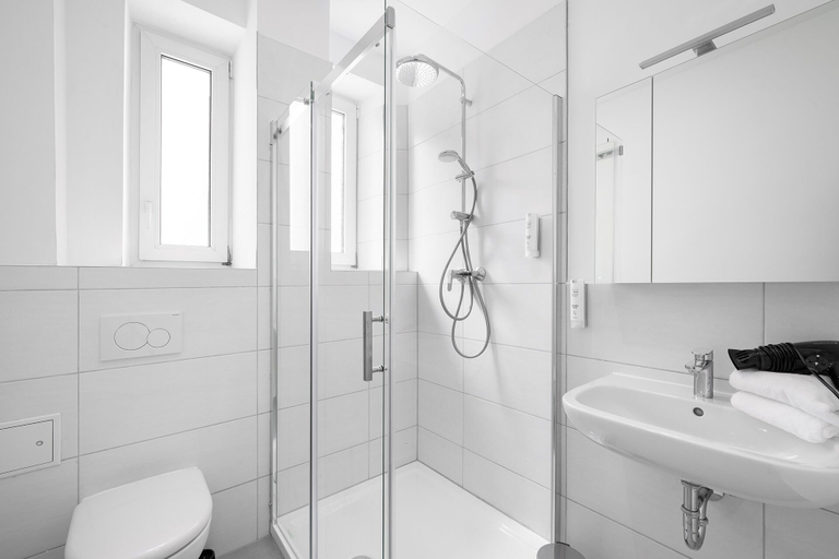 Bathroom 5, Servus Apartments by Homaris, München