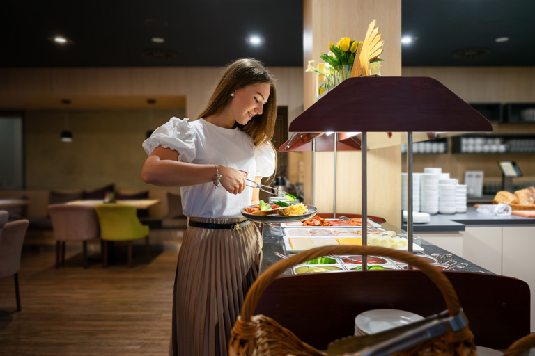 Food & Drinks 4, Berill Suites, Sárvár