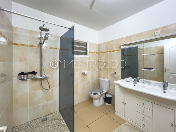 Bathroom, Villa Exotique, Le Moule