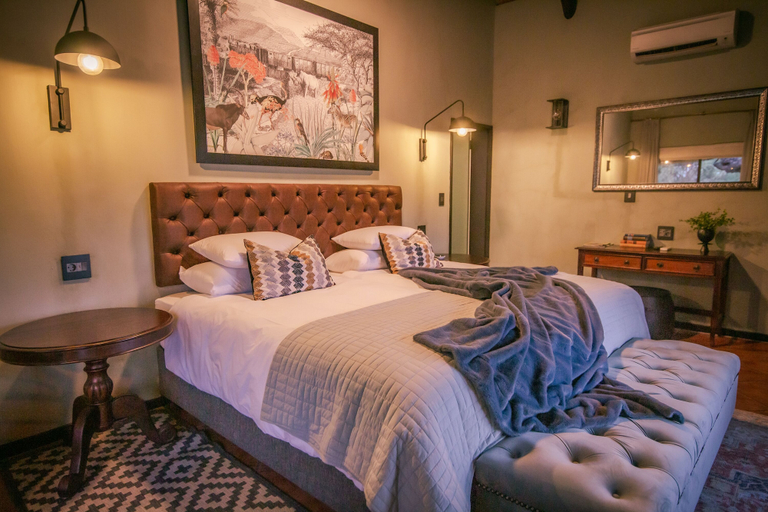 Bedroom 4, Okapuka Safari Lodge, Windhoek Rural