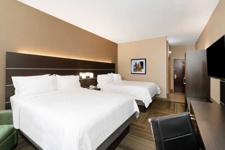 Bedroom 4, Holiday Inn Express & Suites ASHLAND by IHG, Boyd