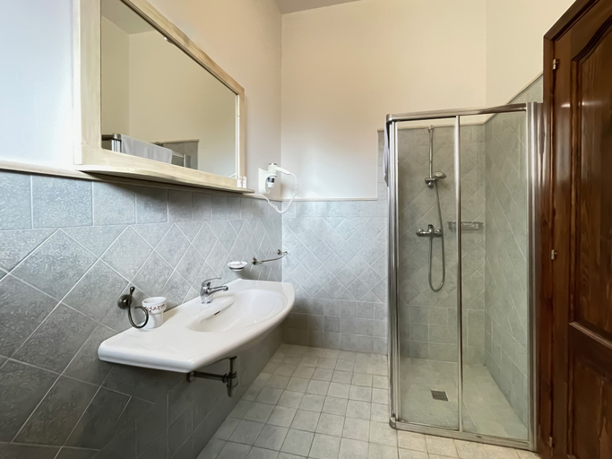Bathroom 5, La Restuccia Masseria Urban, Lecce