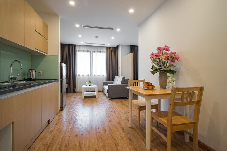 Dining Room 10