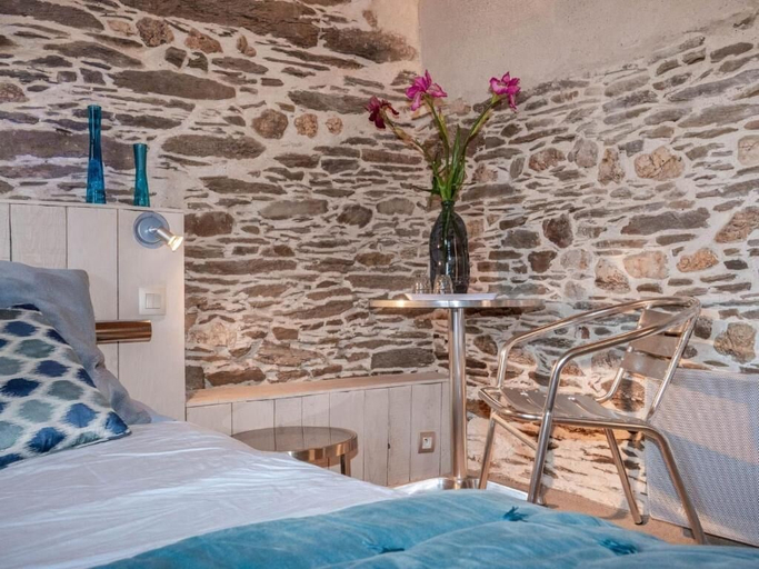 Bedroom 3, Chambres d'hotes Hameau de Taur, Tarn