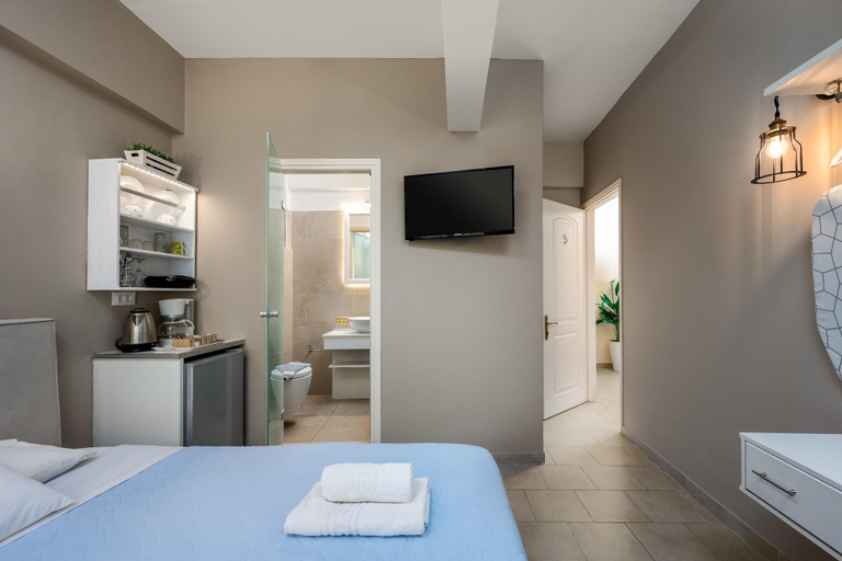 Bedroom 5, Maravelias Rooms, South Aegean