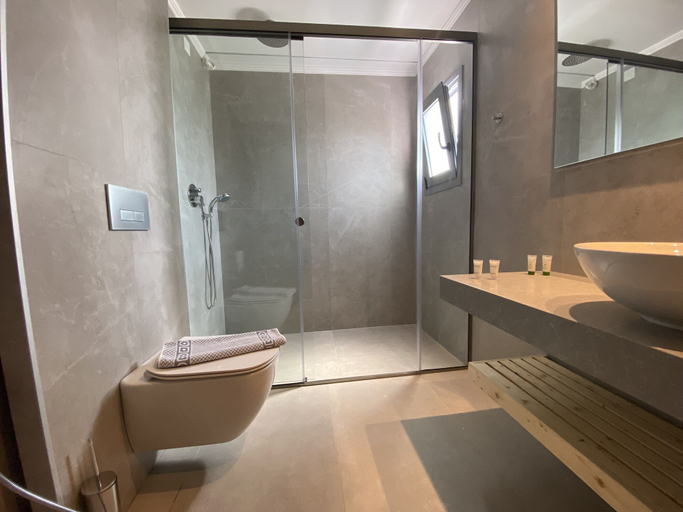 Bathroom 5, Blue Aegean Hotel & Suites, Crete