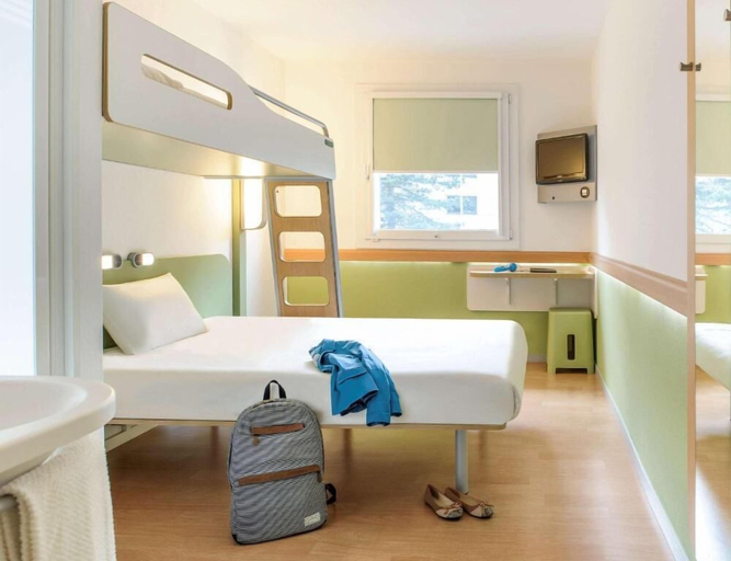 Bedroom 4, ibis budget Basel Pratteln, Liestal