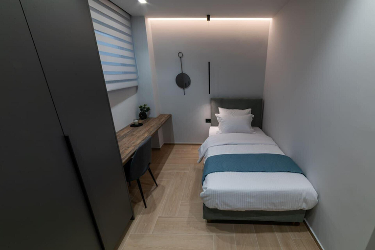 Room 2, Beautiful 4-bed Villa Ria in Vathianos Kampos, Crete