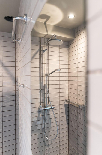 Bathroom 3, Billnäsin ruukki, Uusimaa