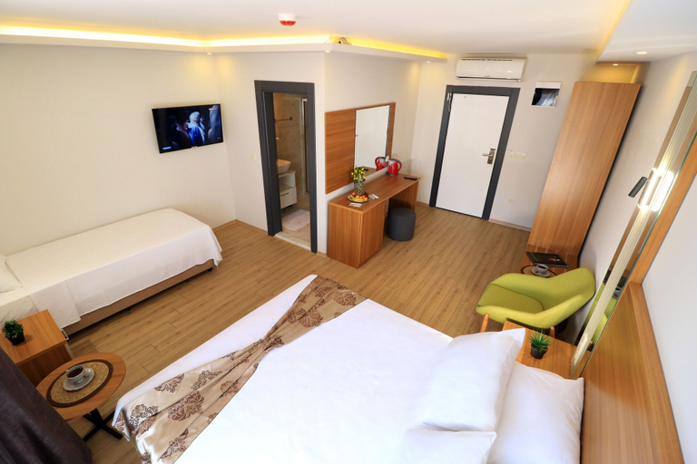 Bedroom 5, Almircan Hotel, Merkez