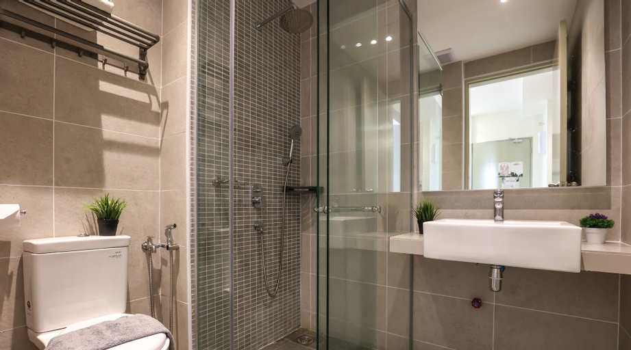 Bathroom 5