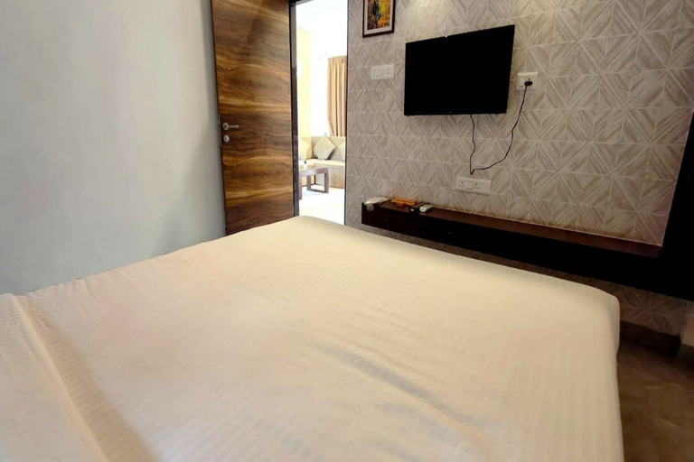 Bedroom 3, The Sky Imperial Sethji Ni Wadi, Indore