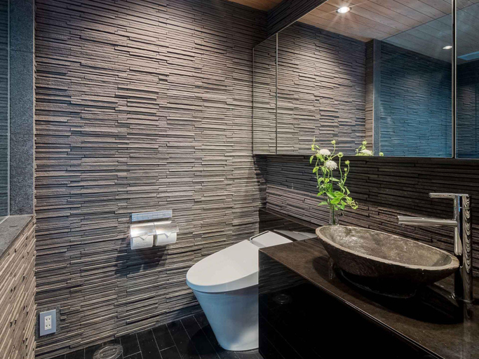 Bathroom 5, Suoan Holiday Rentals, Kyoto