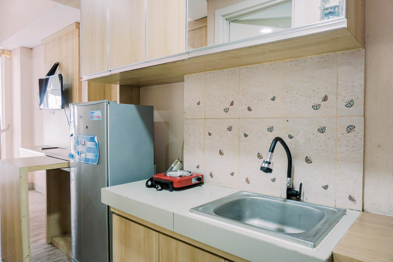 Others 4, Modern and Nice Studio at Parkland Avenue Apartment By Travelio, Tangerang Selatan