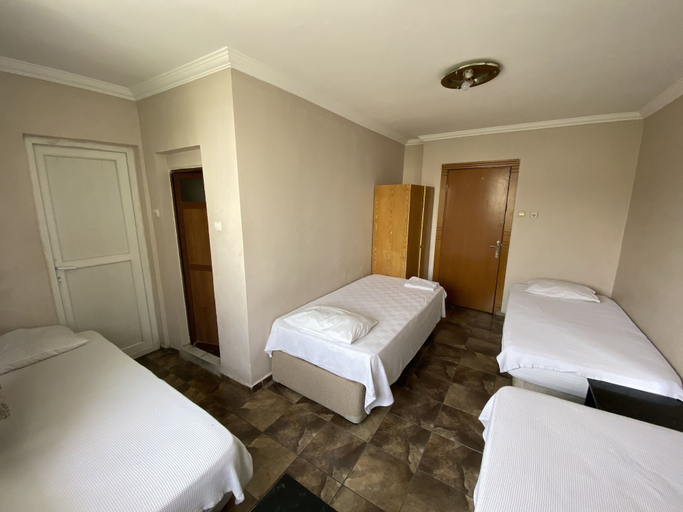 Bedroom 4, Özcan Otel, Marmaris