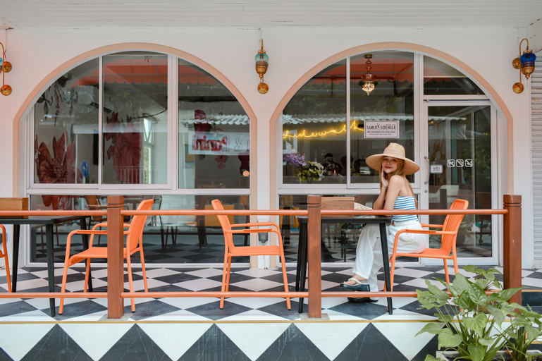 Exterior & Views 2, Side Walk Boutique Hotel, Muang Rayong