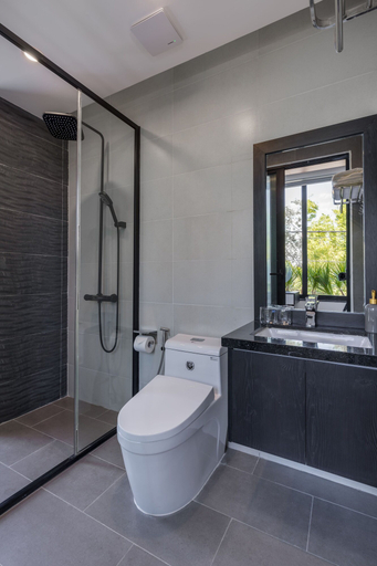 Bathroom 4, Charm Champion Villa Hoian, Da Nang