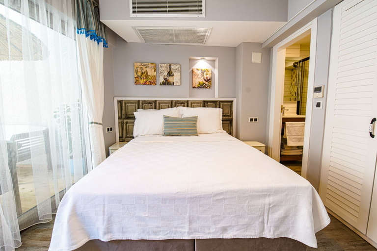 Bedroom 2, Nirvana Otel, Bozcaada